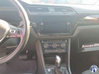 Volkswagen Touran 2.0 TDI Comf. Navi LED DC-Pro Pano DynAudio 7