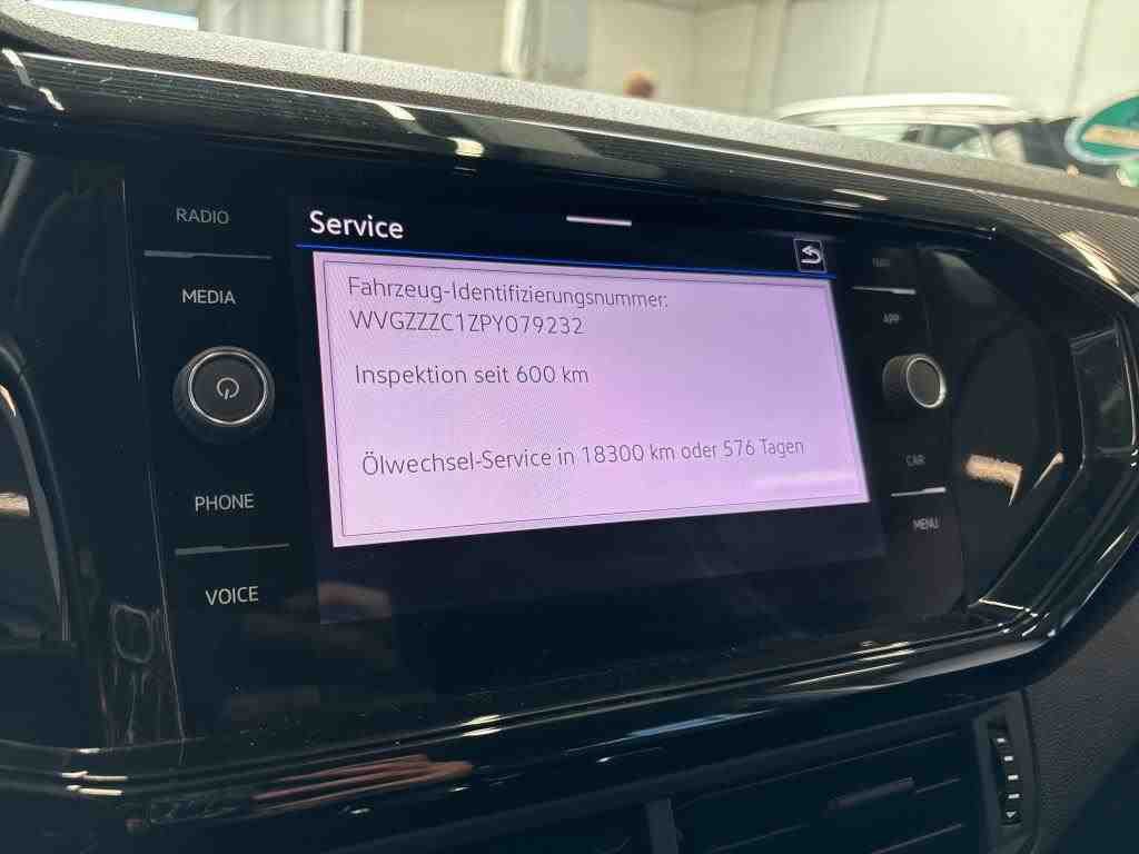 Volkswagen T-Cross 1.0 TSI Life KLIMA LED RADIO MFL PDC 9