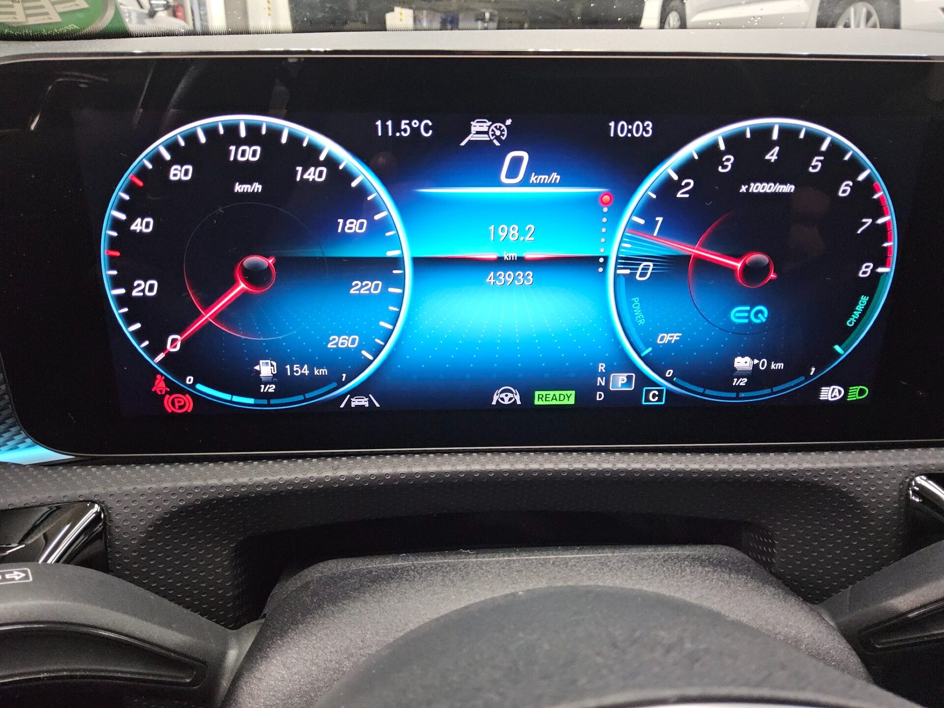 Mercedes-Benz A 250 e Progressive Navi LED Shz Pano HuD Sound 360° 8