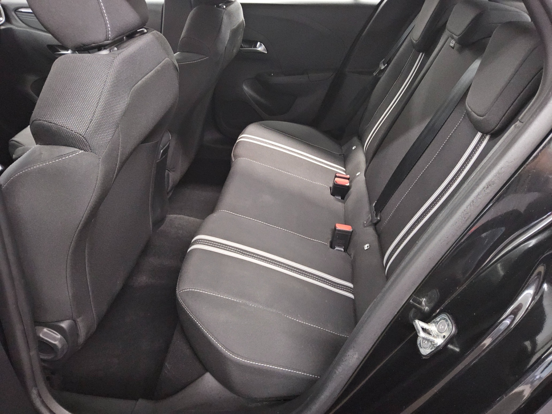 Opel Corsa 1.2 Turbo GS Line LED Rückfahrkamera Shz 13