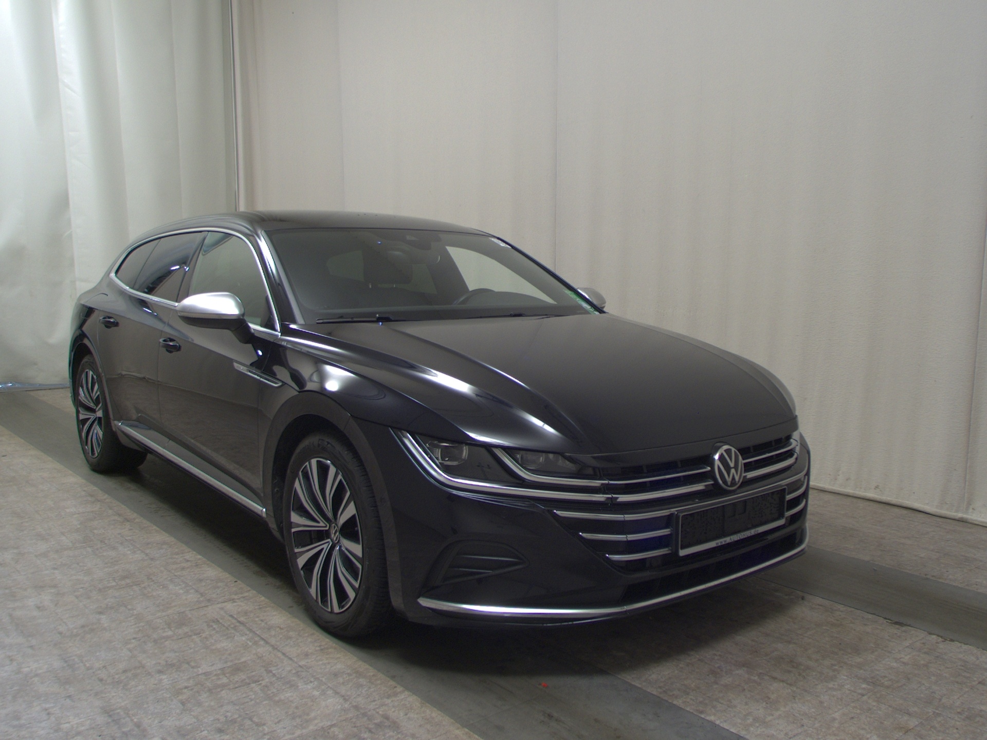 Volkswagen Arteon SB 2.0 TDI 4M Elegance Leder Navi LED RfK 3