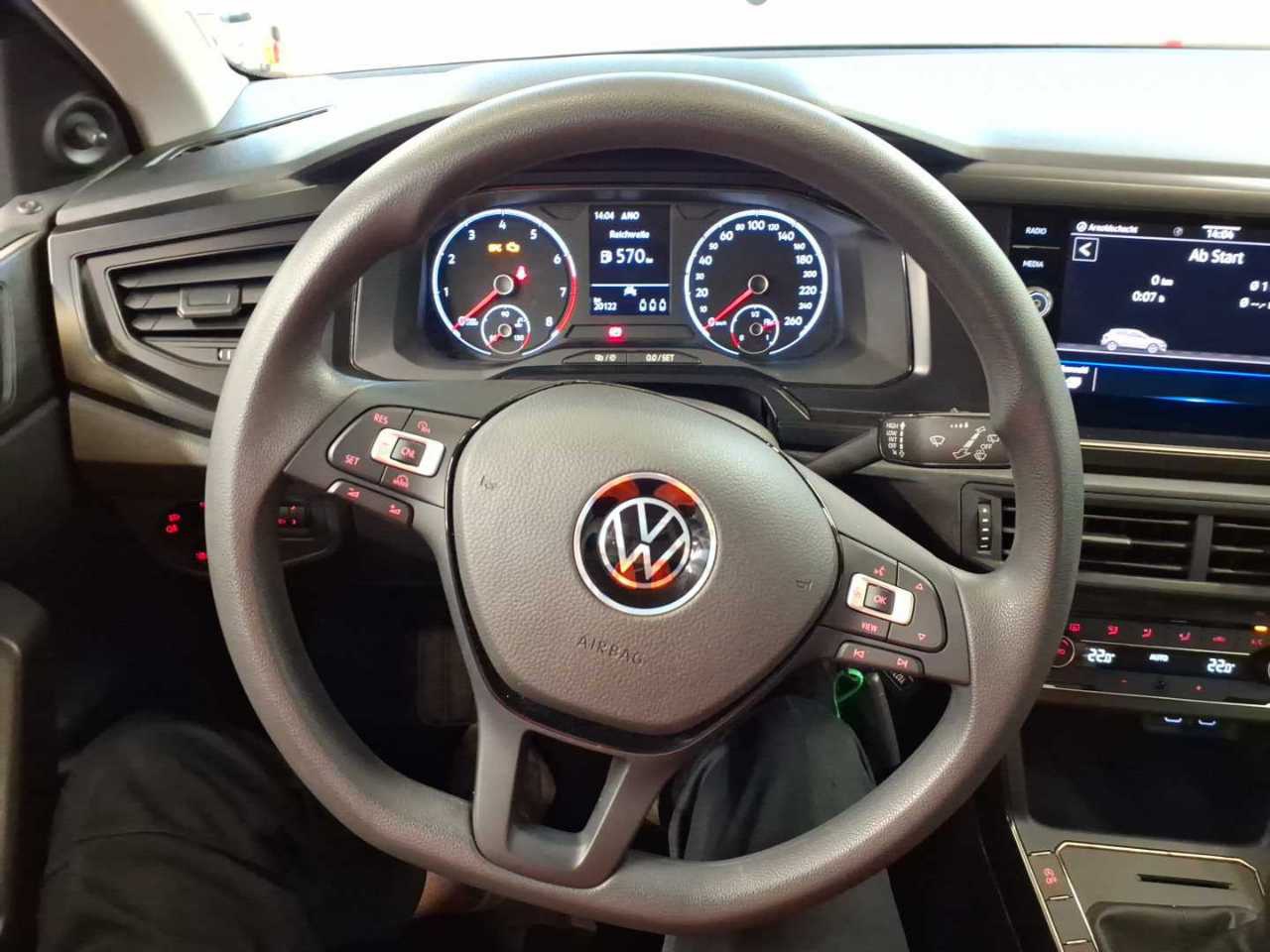 Volkswagen Polo 1.0 Trendline NAVI LED SHZ PDC 9