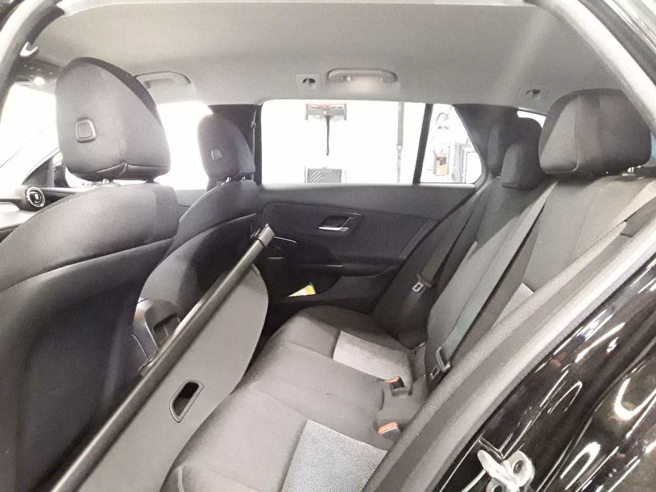 Mercedes-Benz C 200 T d Avantgarde NAVI LED SHZ Sound Night 9
