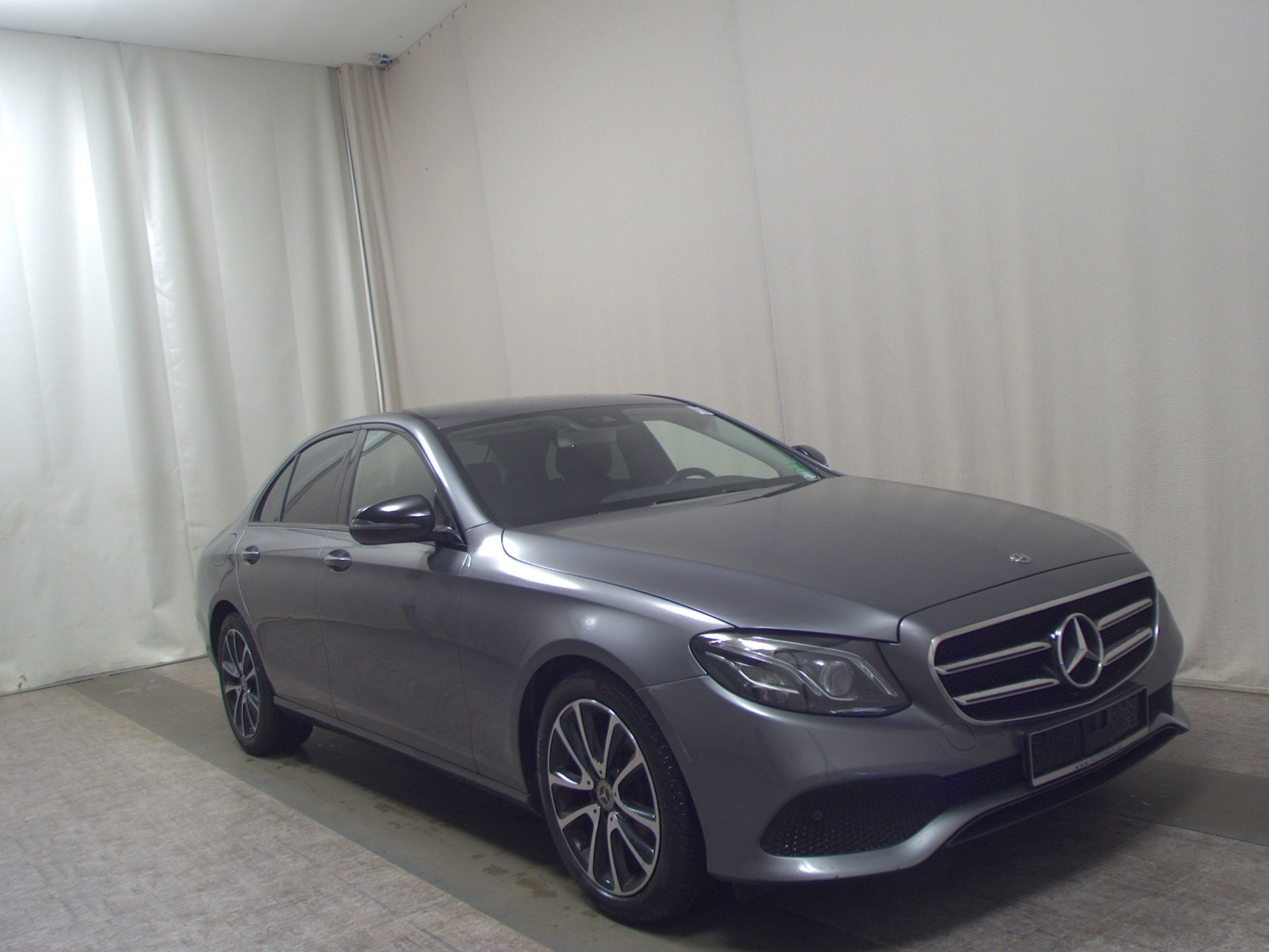 Mercedes-Benz E 200 d Avantgarde Navi LED Widescreen Burmester 3