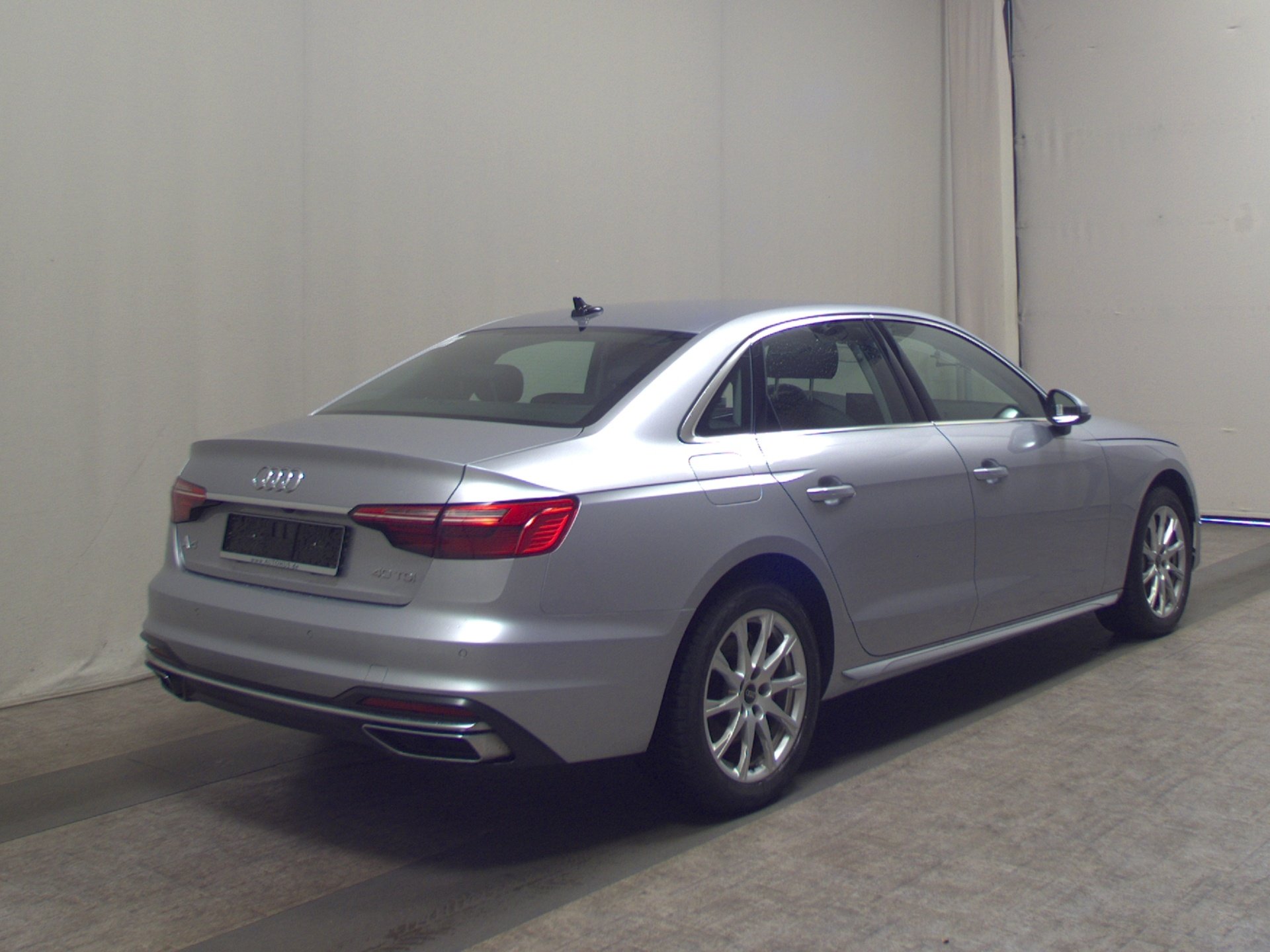 Audi A4 40 TDI advanced Leder Navi LED Virtual 4
