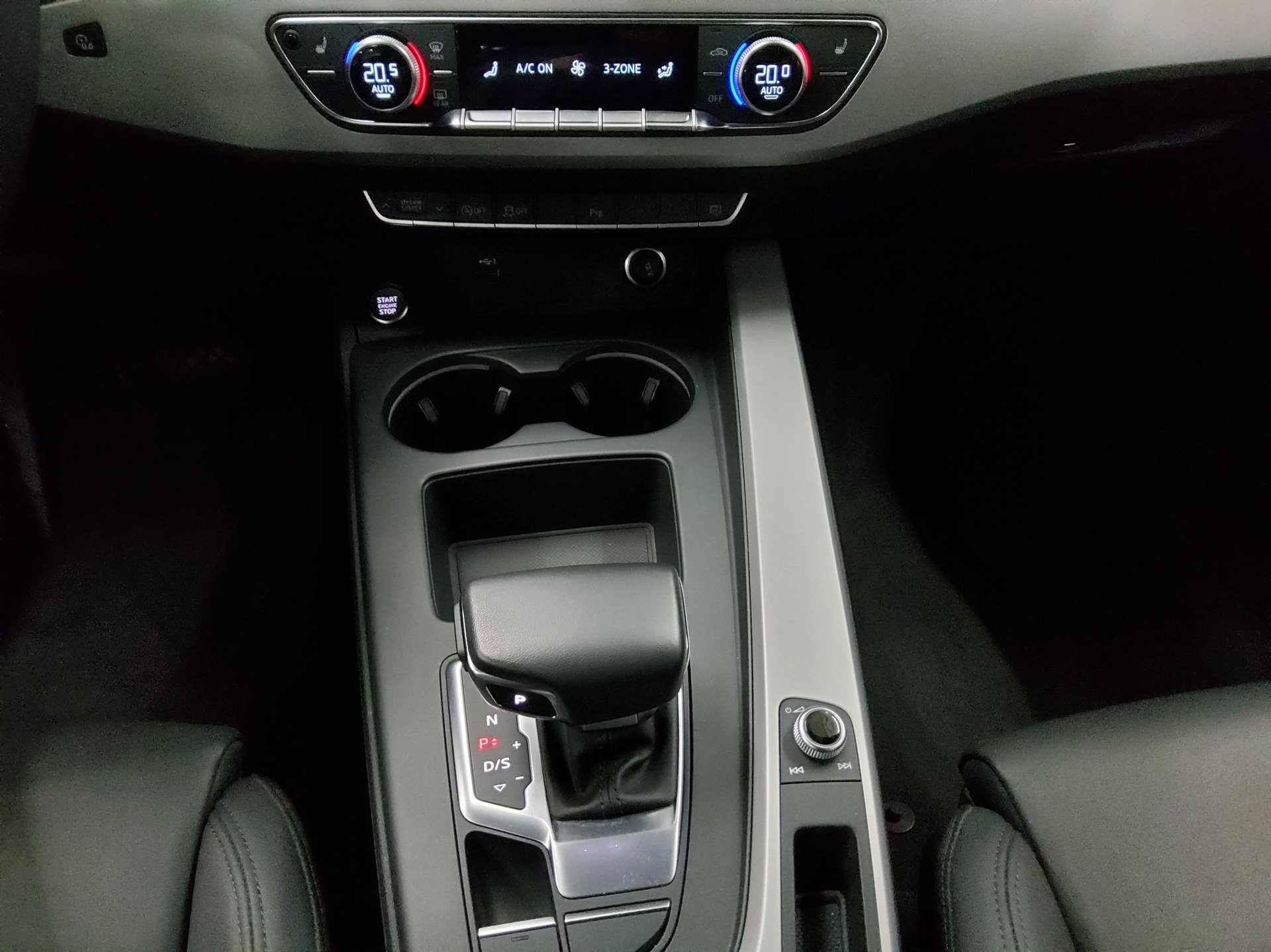 Audi A4 40 TDI advanced Leder Navi LED Virtual 6
