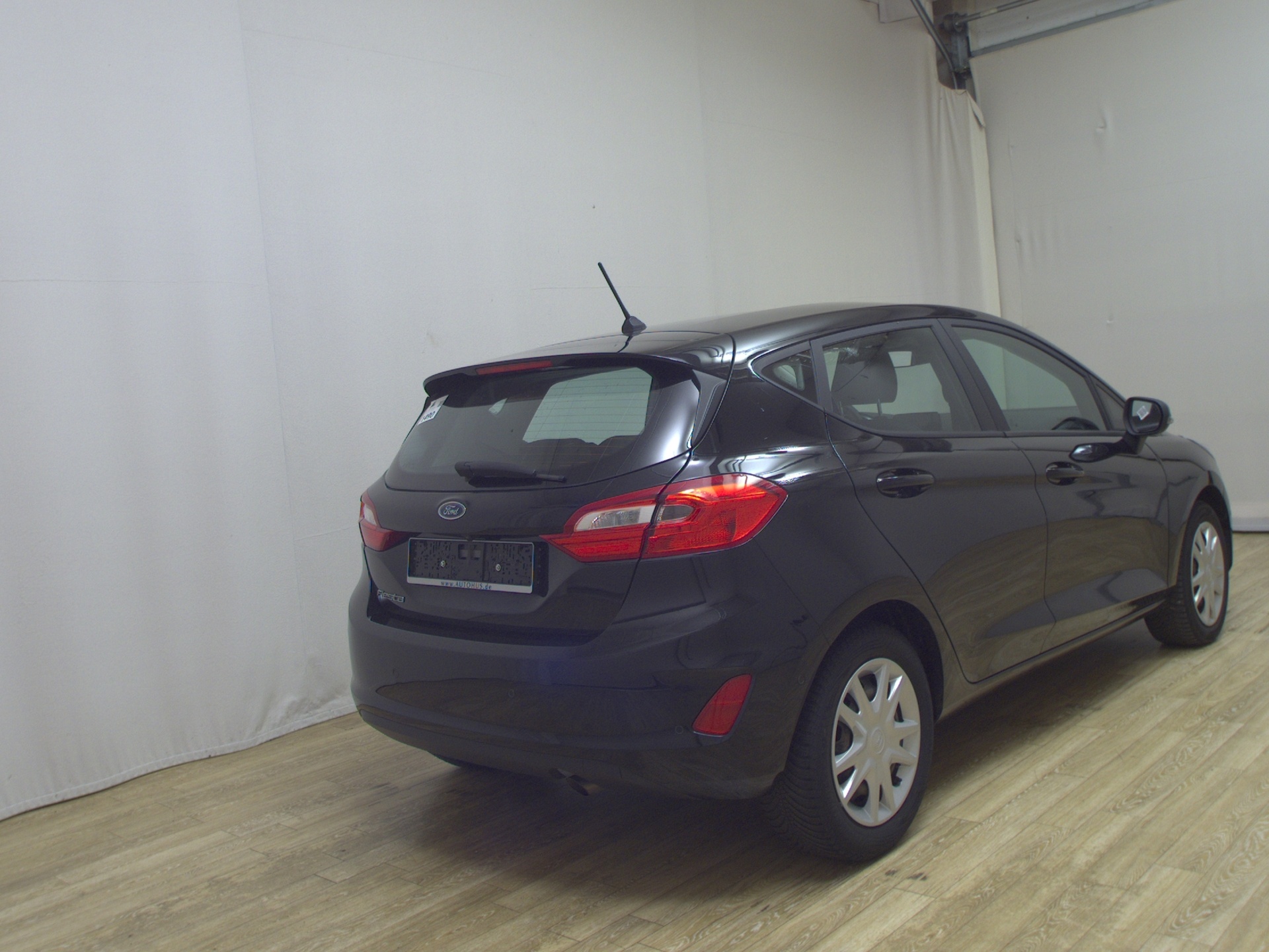 Ford Fiesta 1.1 Cool&Connect RFK Shz 4