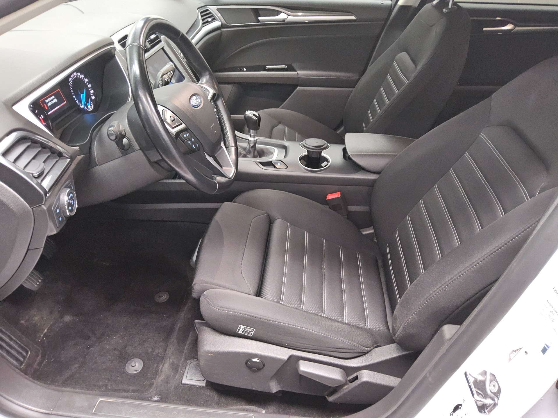 Ford Mondeo Turnier 2.0 EB Trend Navi Shz PDC AHK 8