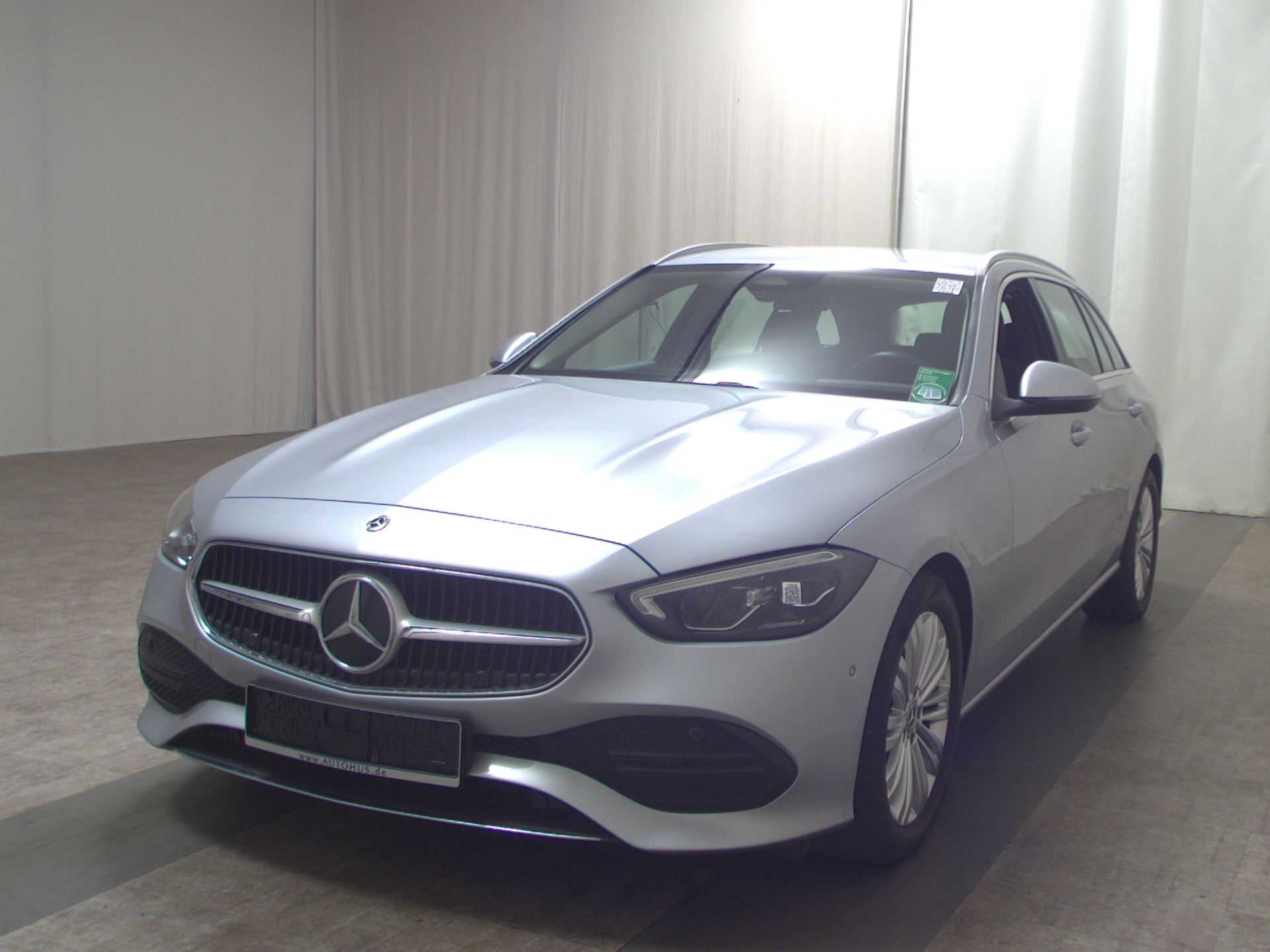 Mercedes-Benz C 200 T d Avantgarde Navi LED Shz AHK PDC 2