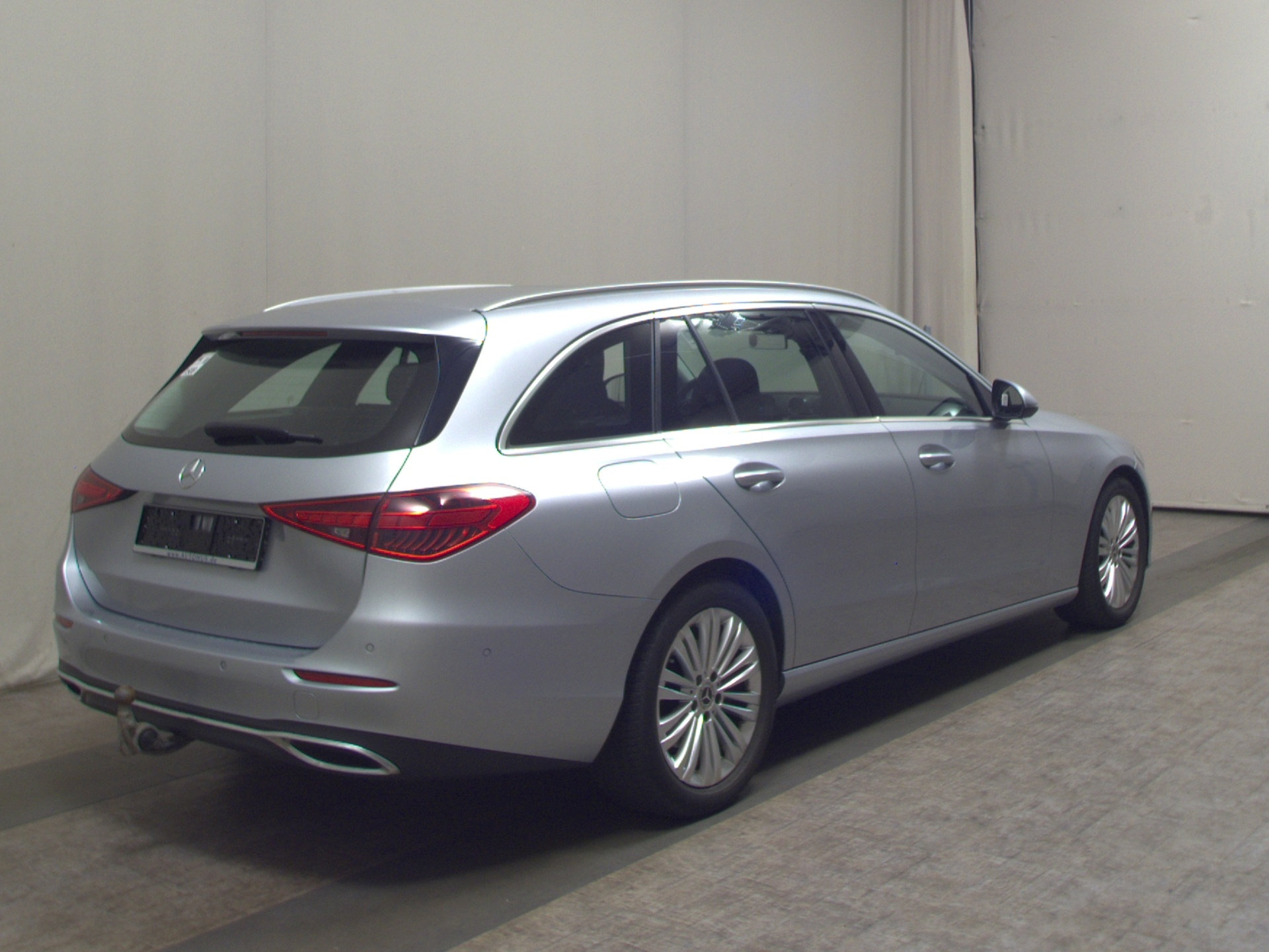 Mercedes-Benz C 200 T d Avantgarde Navi LED Shz AHK PDC 4