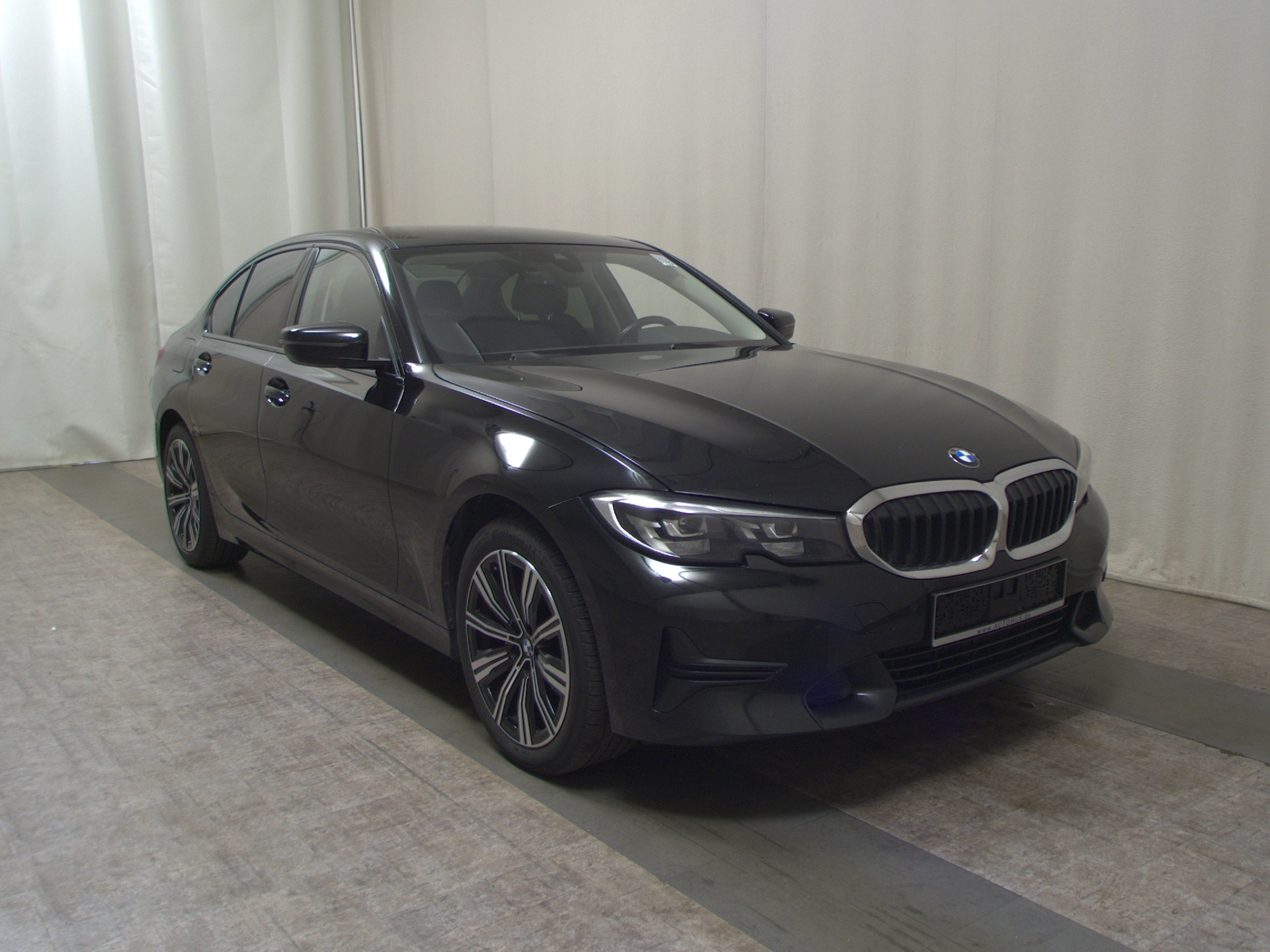 BMW 320d xDr Sport-Line LEDER NAVI LC PRO LED 3