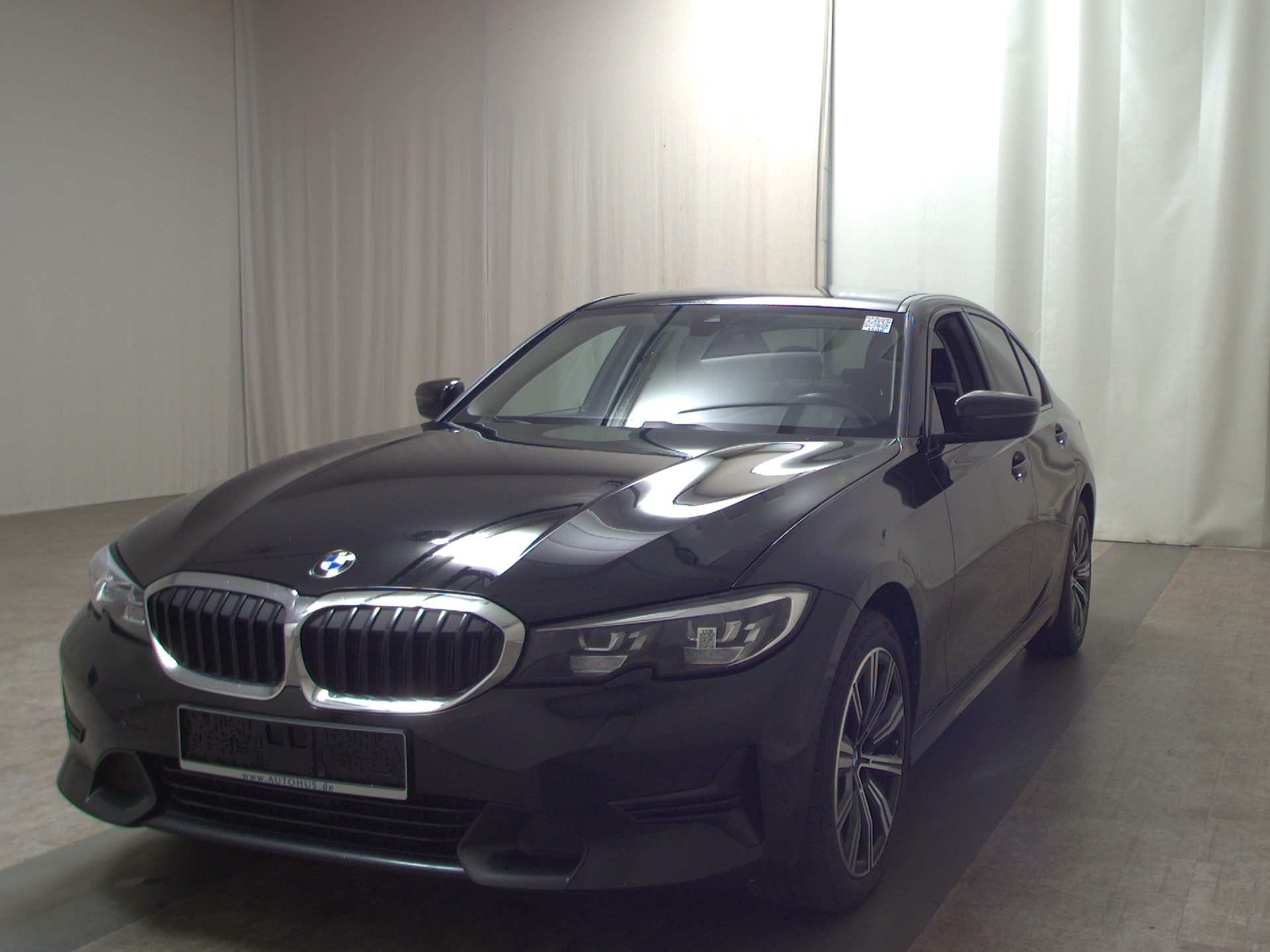BMW 320d xDr Sport-Line LEDER NAVI LC PRO LED 2
