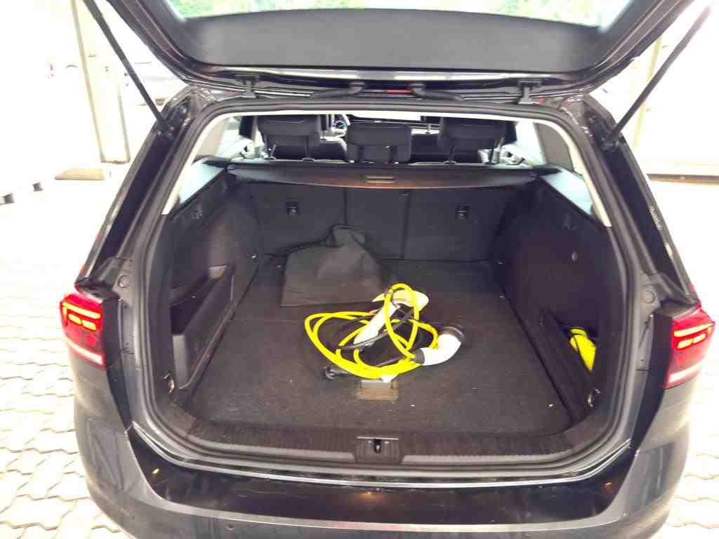 Volkswagen Passat Variant GTE 1.4 TSI Navi LED RFK ACC SHZ 12