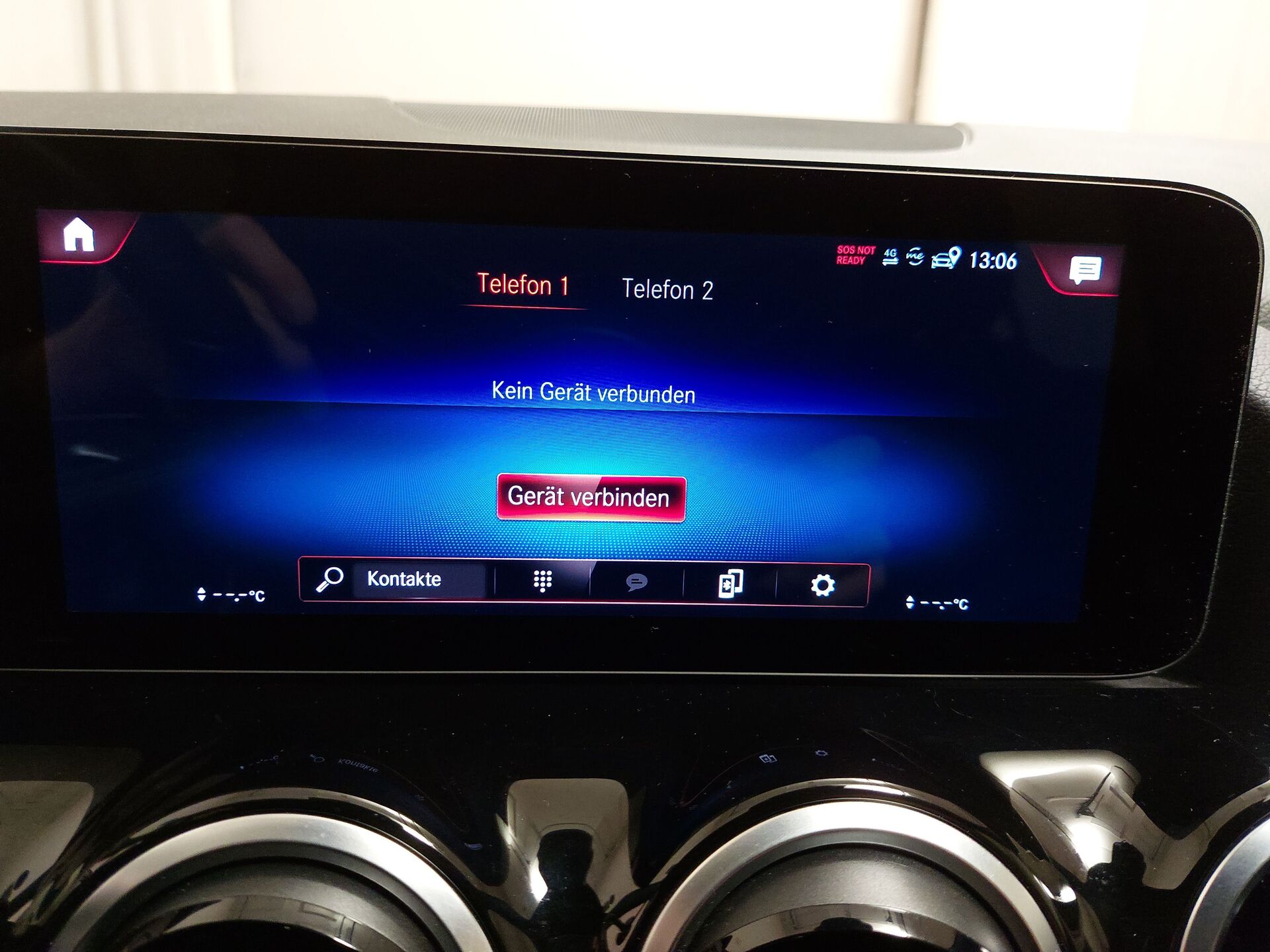Mercedes-Benz 250 e AMG-Line NAVI SPORTSITZE KLIMAAUT LED RADIO 19