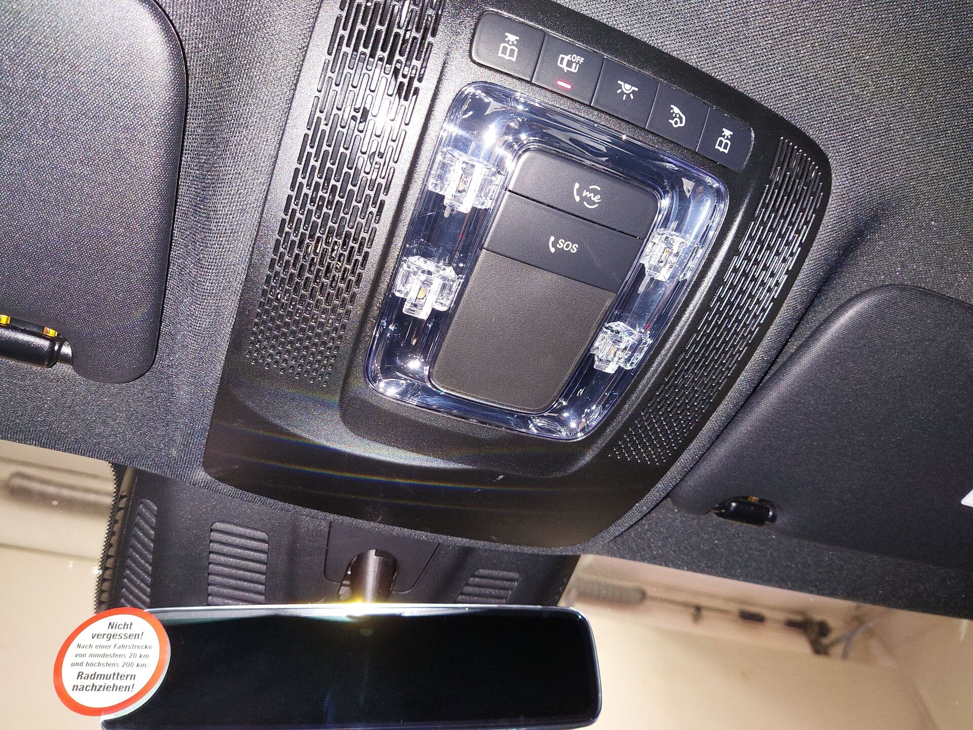 Mercedes-Benz 250 e AMG-Line NAVI SPORTSITZE KLIMAAUT LED RADIO 16