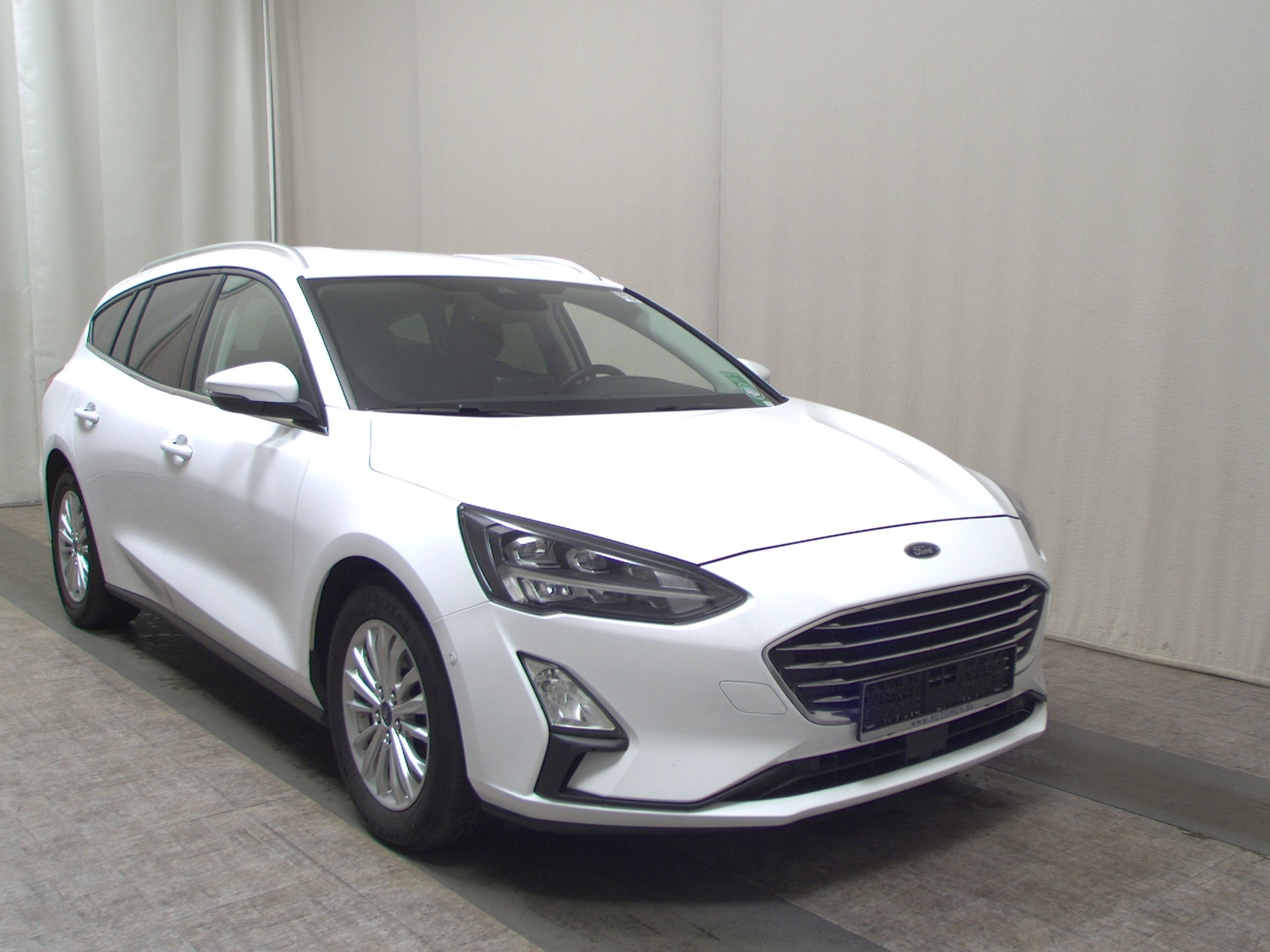 Ford Focus Turnier 2.0 EB Titanium Navi LED RfK ACC 3