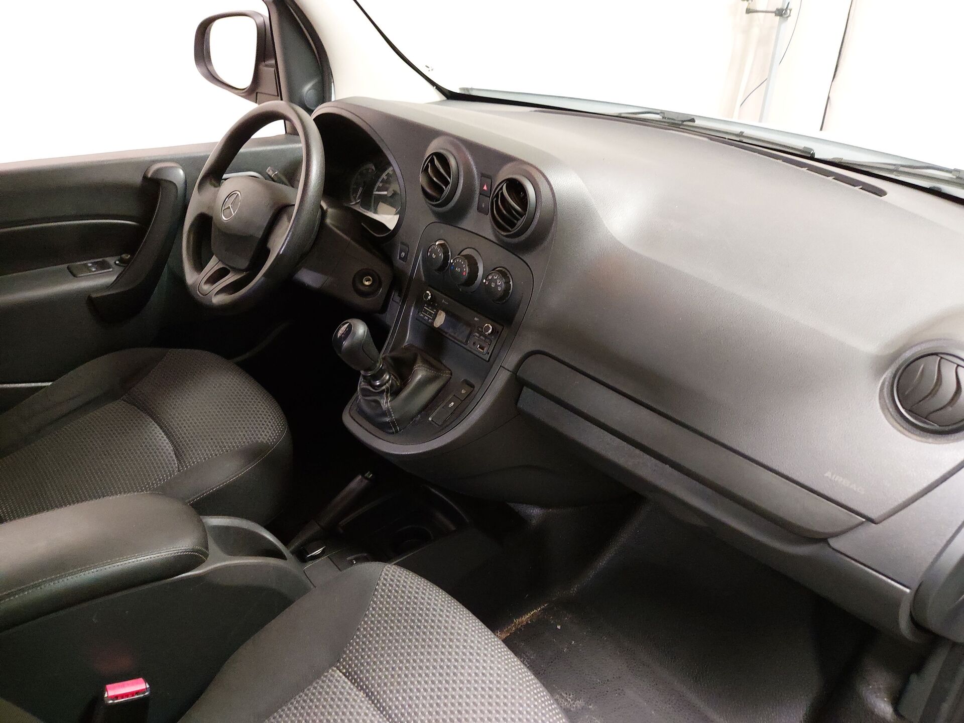 Mercedes-Benz Citan CDI Kasten PDC AHK Klima Regale 16