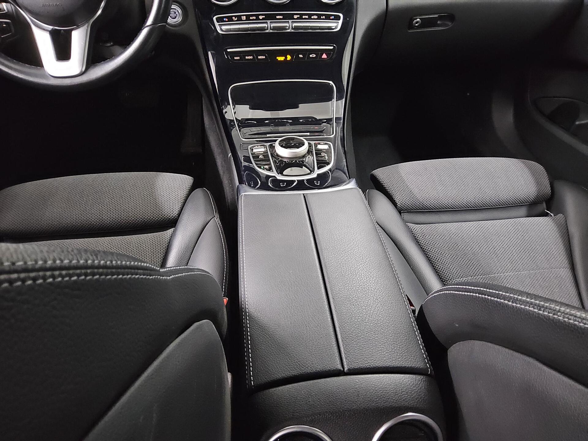 Mercedes-Benz C 200 T d Avantgarde Navi Shz RFK 6
