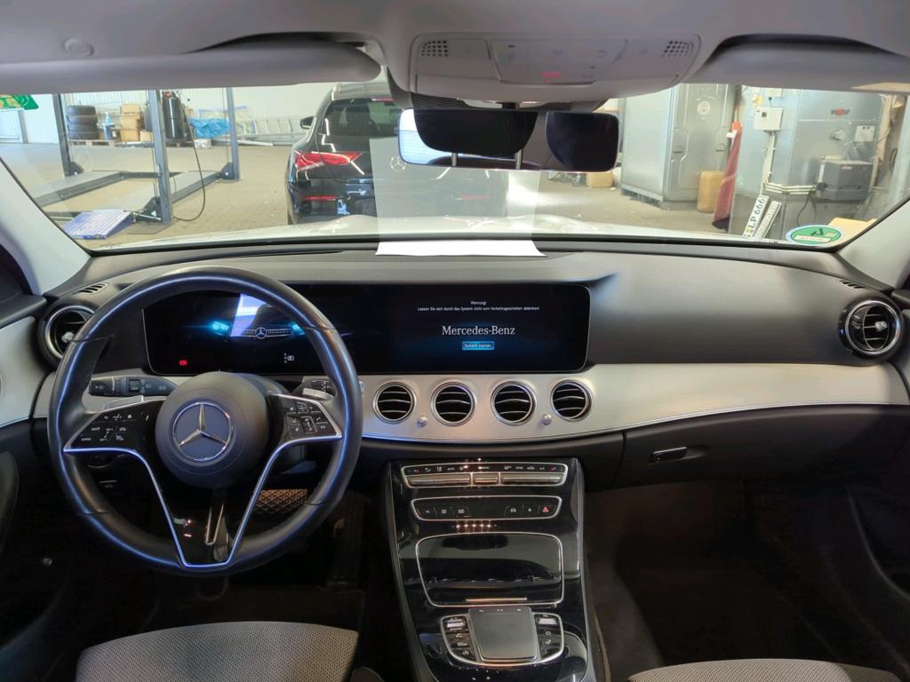 Mercedes-Benz E 220 T d Avantgarde 360° 5