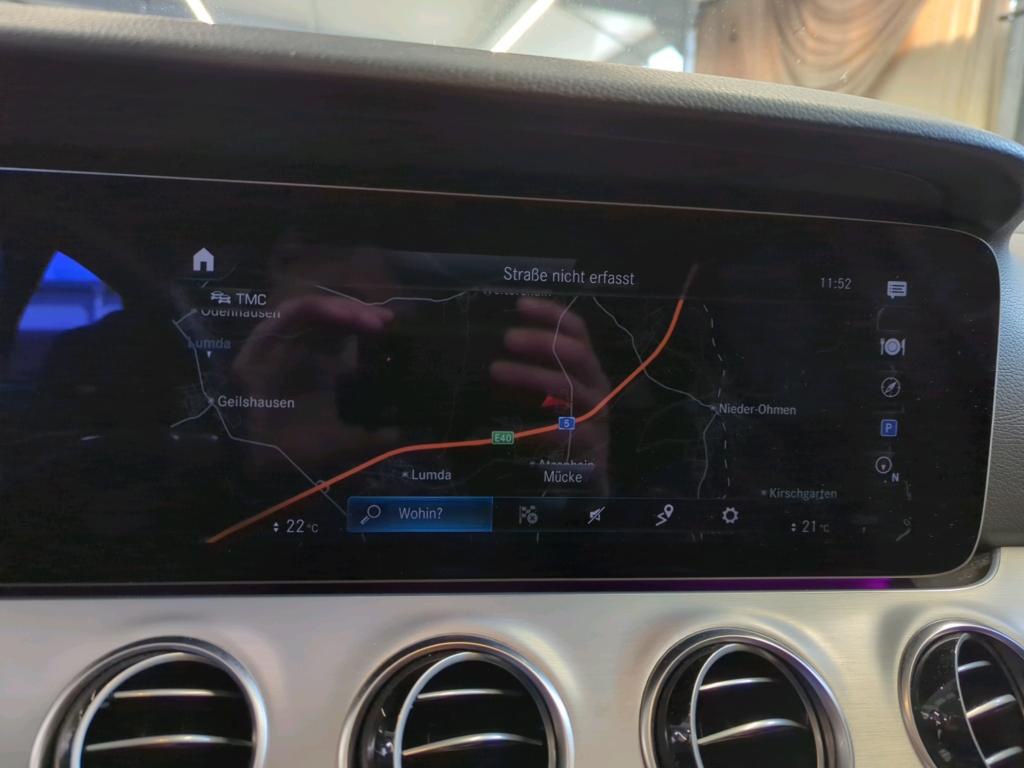 Mercedes-Benz E 220 T d Avantgarde 360° 10