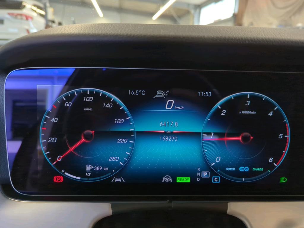 Mercedes-Benz E 220 T d Avantgarde 360° 9