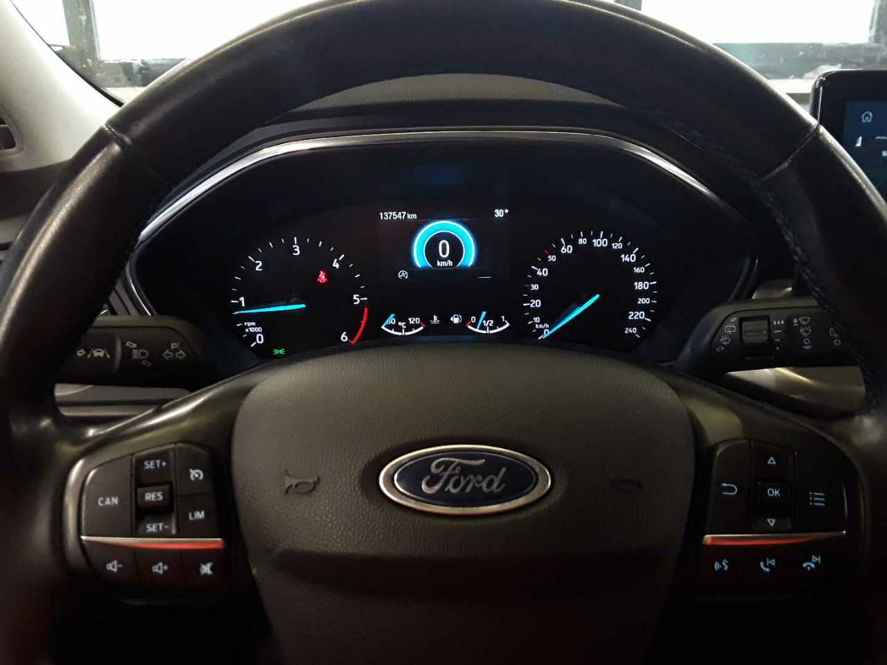 Ford Focus Turnier 1.5 EB Titanium NAVI LED ERGO-SITZ SHZ PDC 8