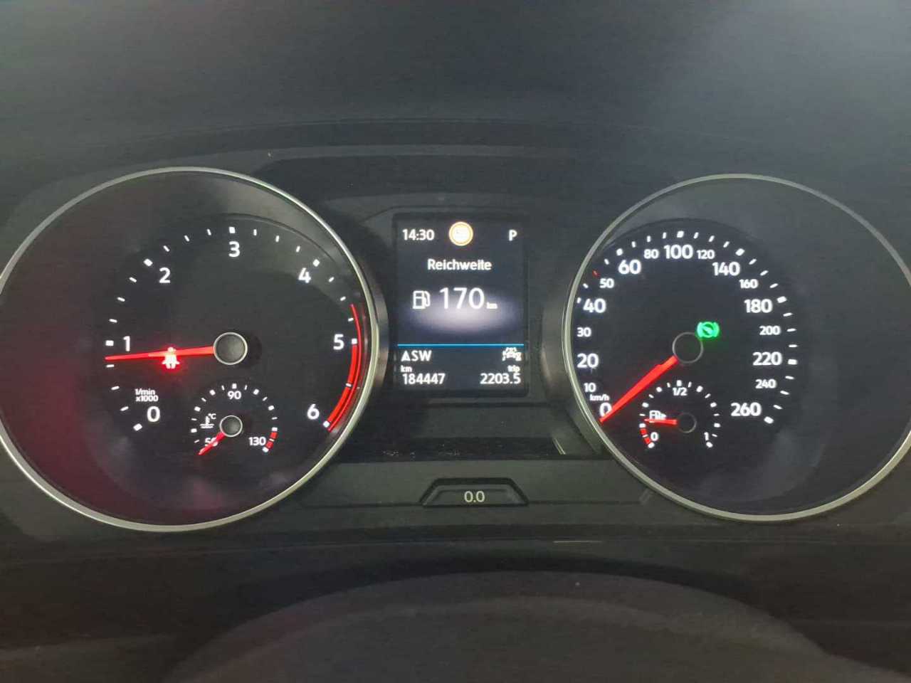 Volkswagen Tiguan 2.0 TDI Life NAVI LED SHZ PDC AHK 8