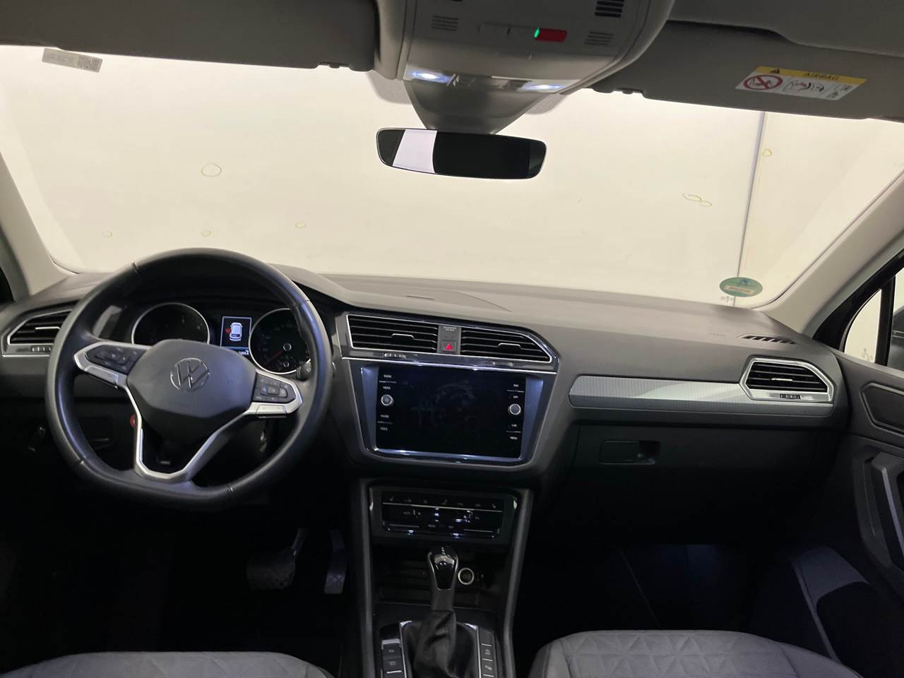 Volkswagen Tiguan 2.0 TDI Life NAVI LED SHZ PDC AHK 5