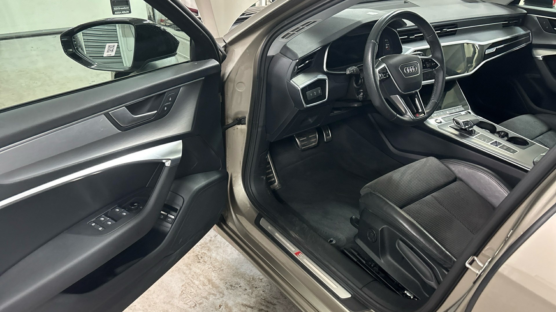 Audi A6 Avant 55 TFSI e Qu. S-Line NAVI SPORTSITZE KLIMAAUT LED RADIO 6