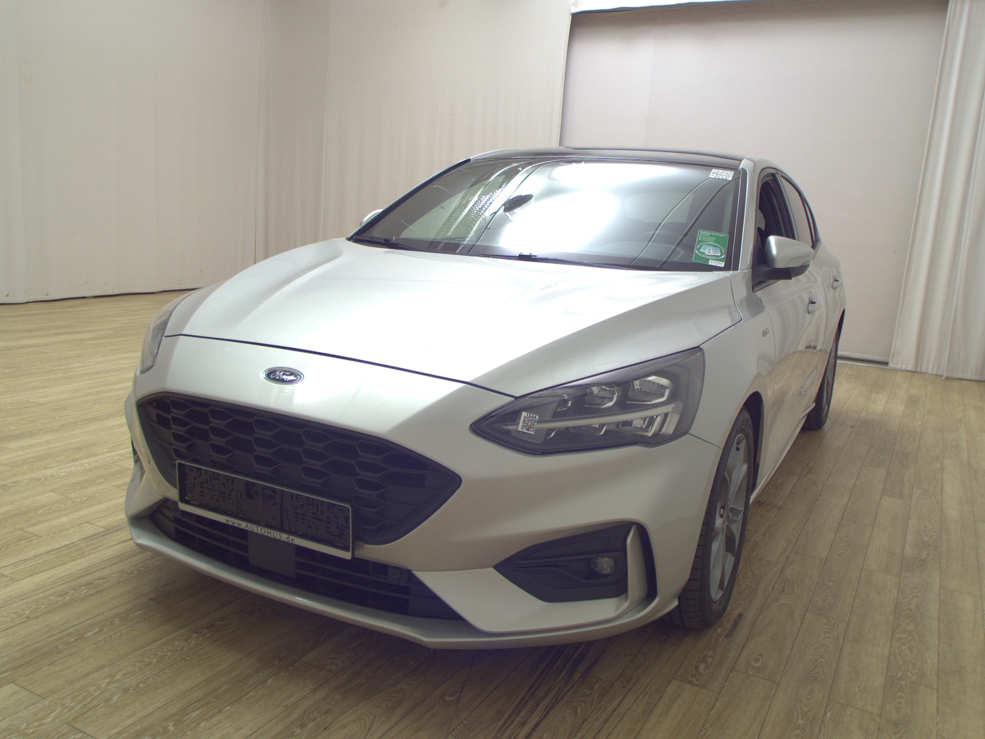 Ford Focus 1.5 EB ST-Line Navi LED Pano B&O RFK 2
