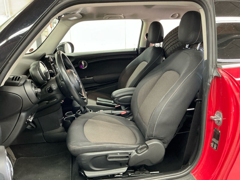 MINI Cooper KLIMAAUT LED SHZ PDC 6