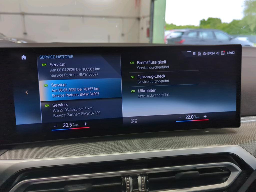BMW i4 e LEDER LED GSD SHZ PDC 11