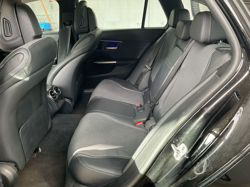 Mercedes-Benz C 220 T d Avantgarde T-Leder Navi LED MBUX 7