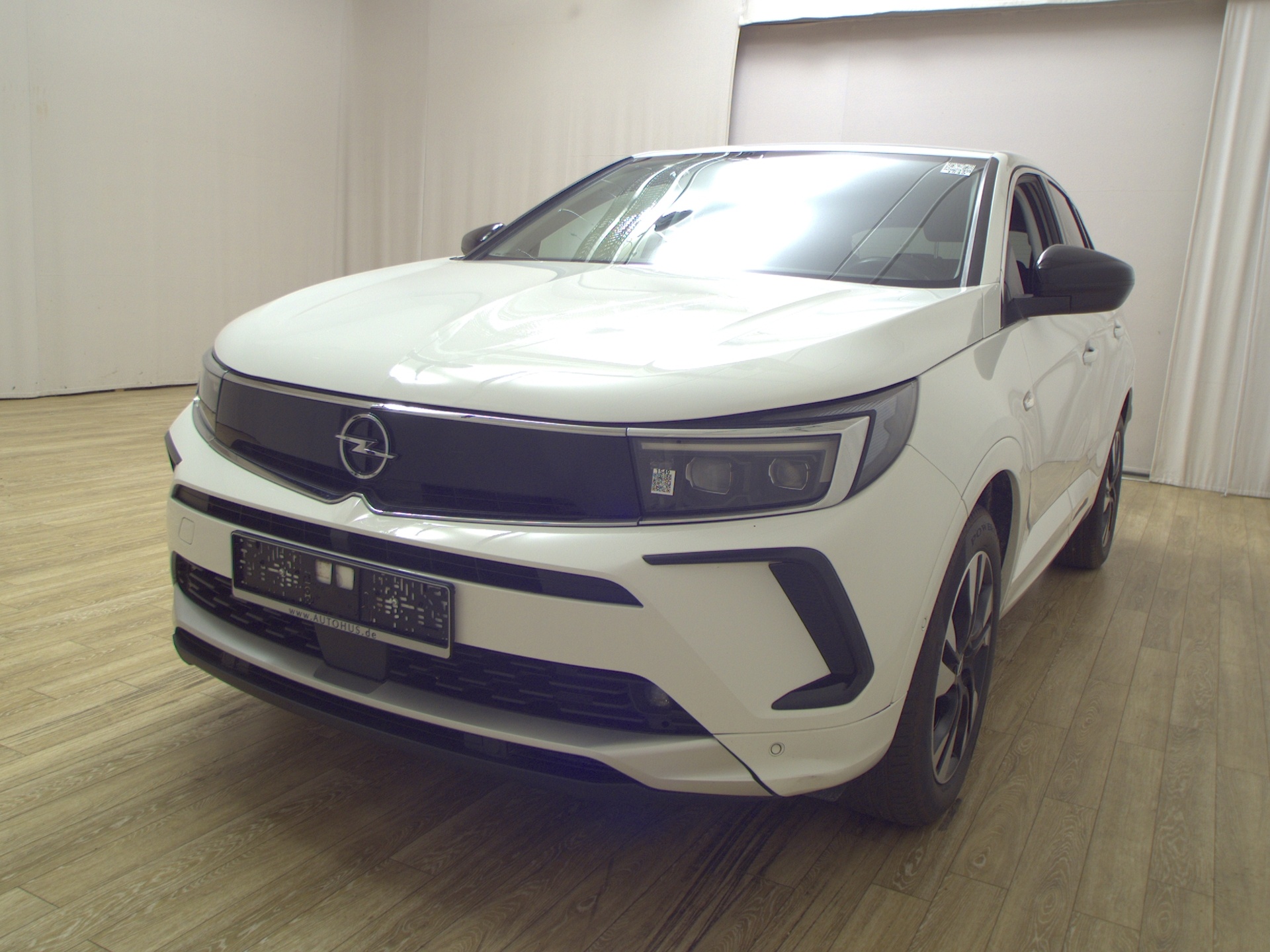 Opel Grandland X 1.5 D Elegance Navi LED Digitacho T-Leder AHK RFK 2