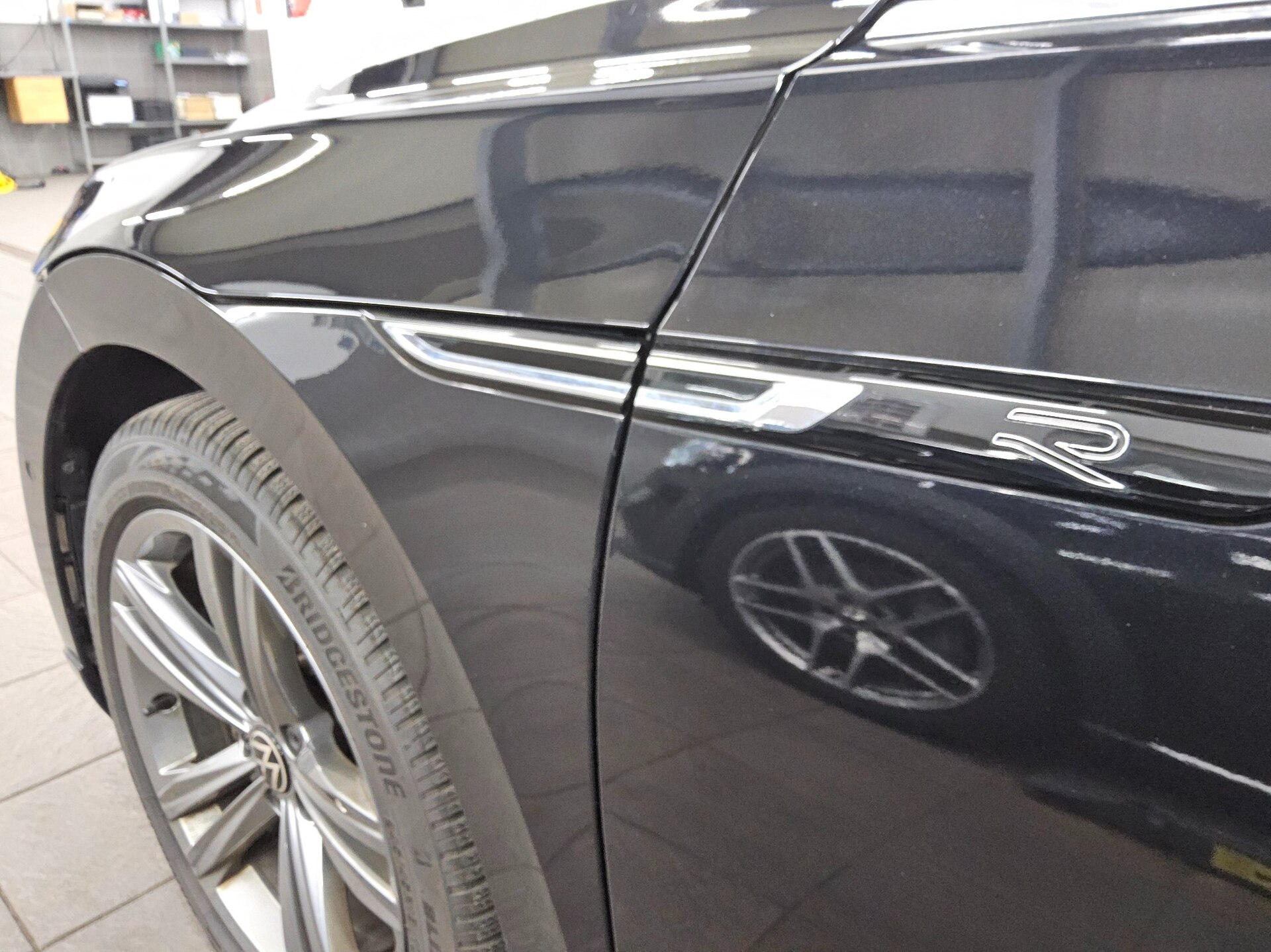 Volkswagen Arteon 2.0 TSI R-Line Navi LED ACC HuD H-K AHK 11