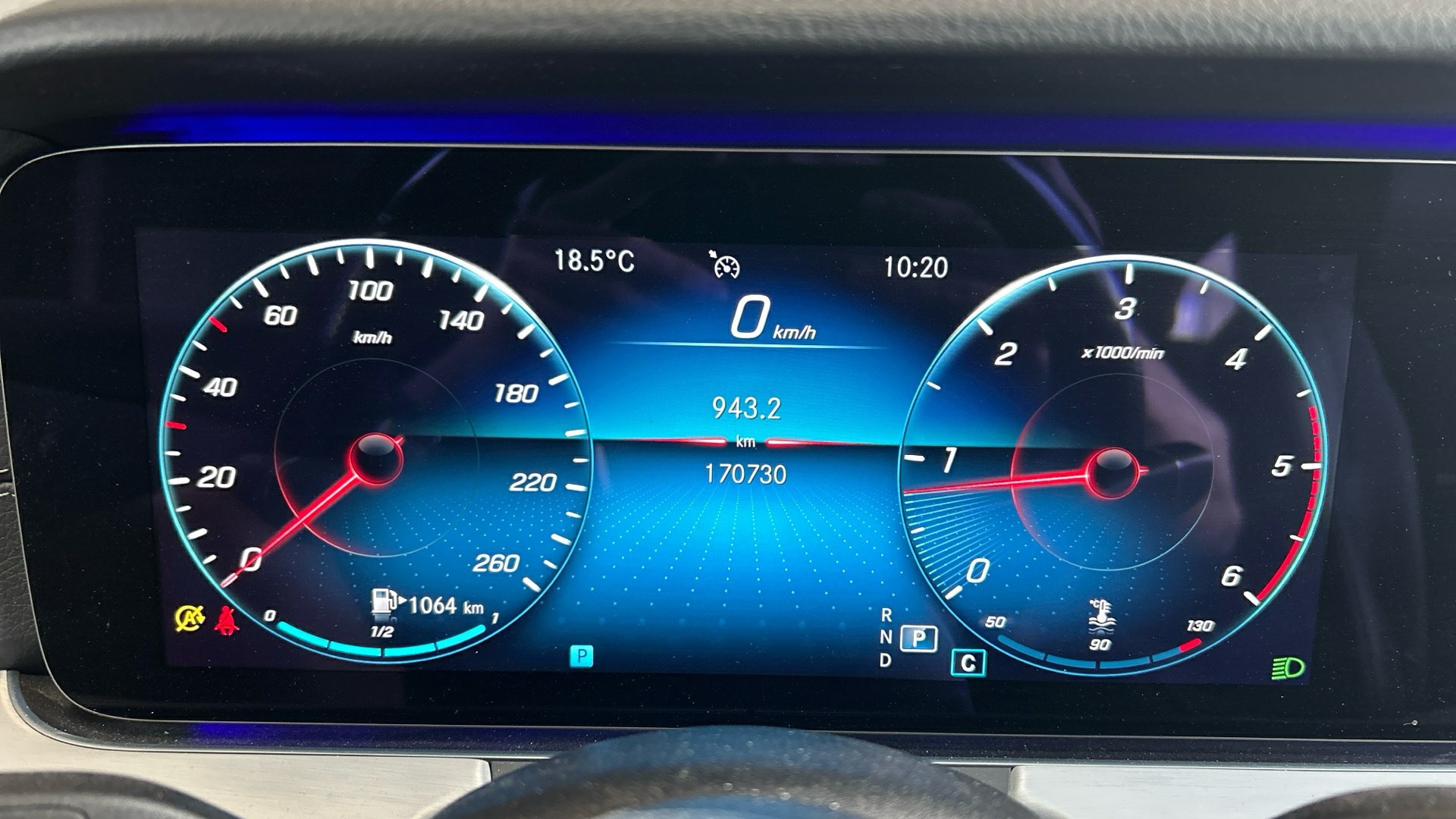 Mercedes-Benz E 220 T d AMG-Line AMG-LINE LEDER NAVI SPORTSITZE KLIMAAUT 8