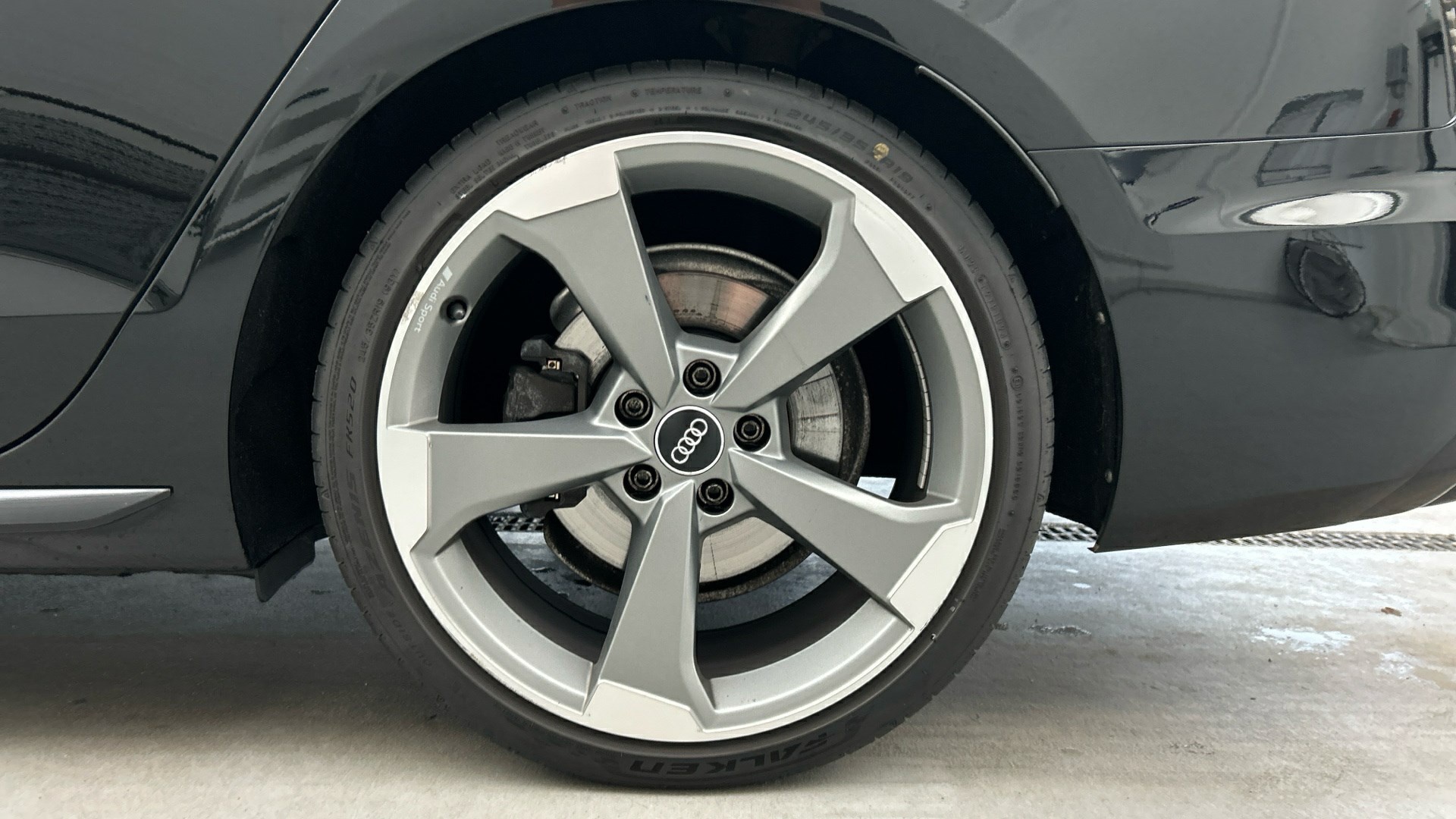 Audi A4 Avant 40 TDI Qu. S-Line NAVI SPORTSITZE KLIMAAUT LED RADIO 12