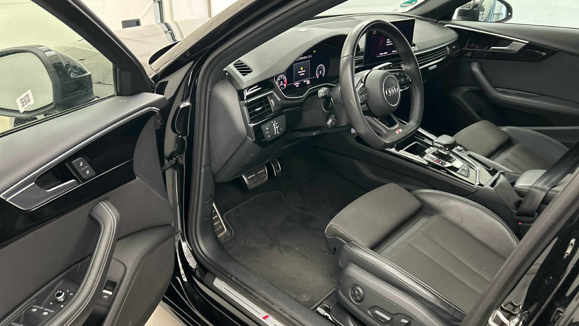 Audi A4 Avant 40 TDI Qu. S-Line NAVI SPORTSITZE KLIMAAUT LED RADIO 6