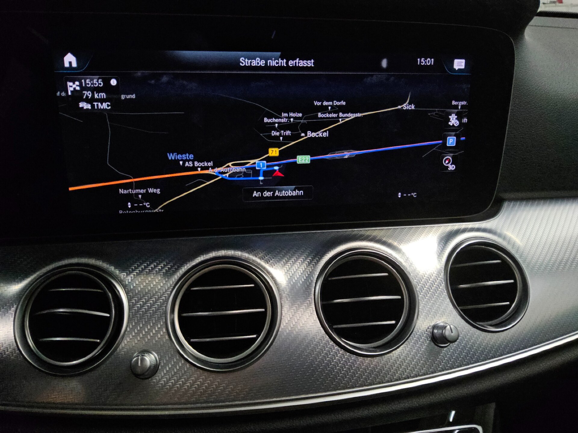 Mercedes-Benz E 220 T d 4M Avantgarde Navi LED Widsrcn Pano AHK RFK 7