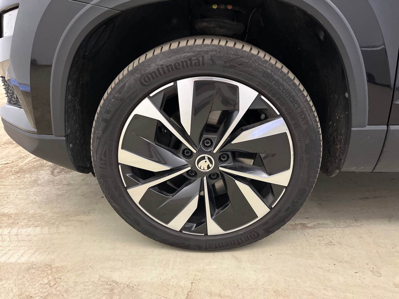 Skoda Karoq 2.0 TDI Style Navi LED VC Leder RFK 12