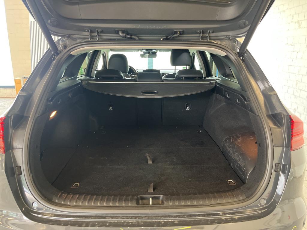Kia cee'd 1.6 PHEV Platinum PANO RFK 11