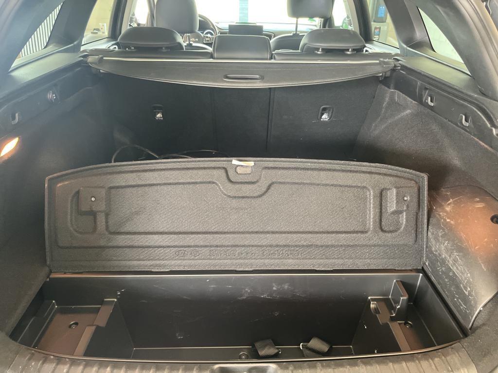 Kia cee'd 1.6 PHEV Platinum PANO RFK 10