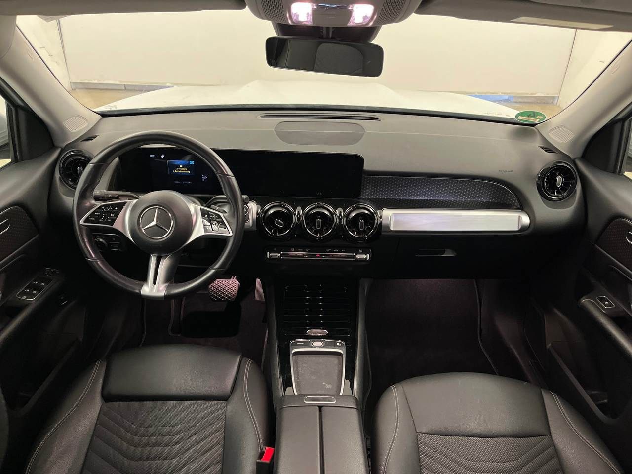 Mercedes-Benz GLB 200 d AHK 5