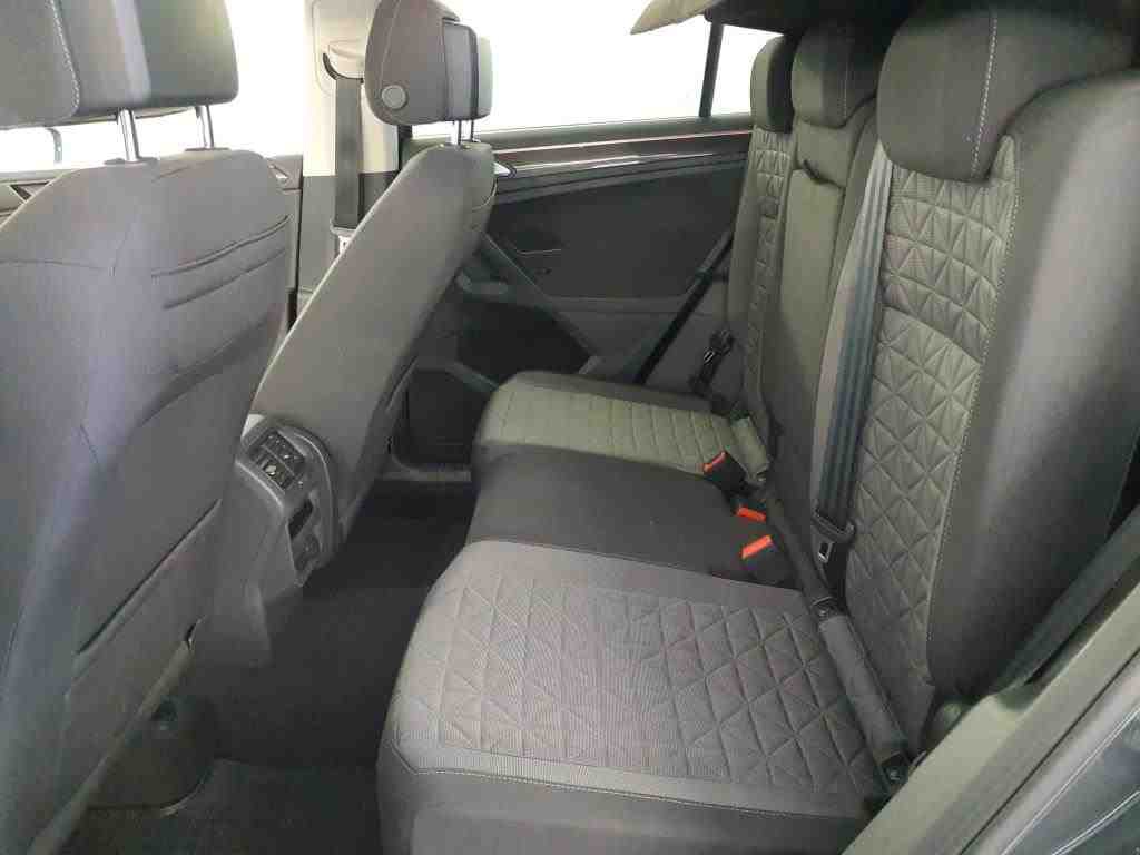 Volkswagen Tiguan 2.0 TDI Life Navi LED AID 7