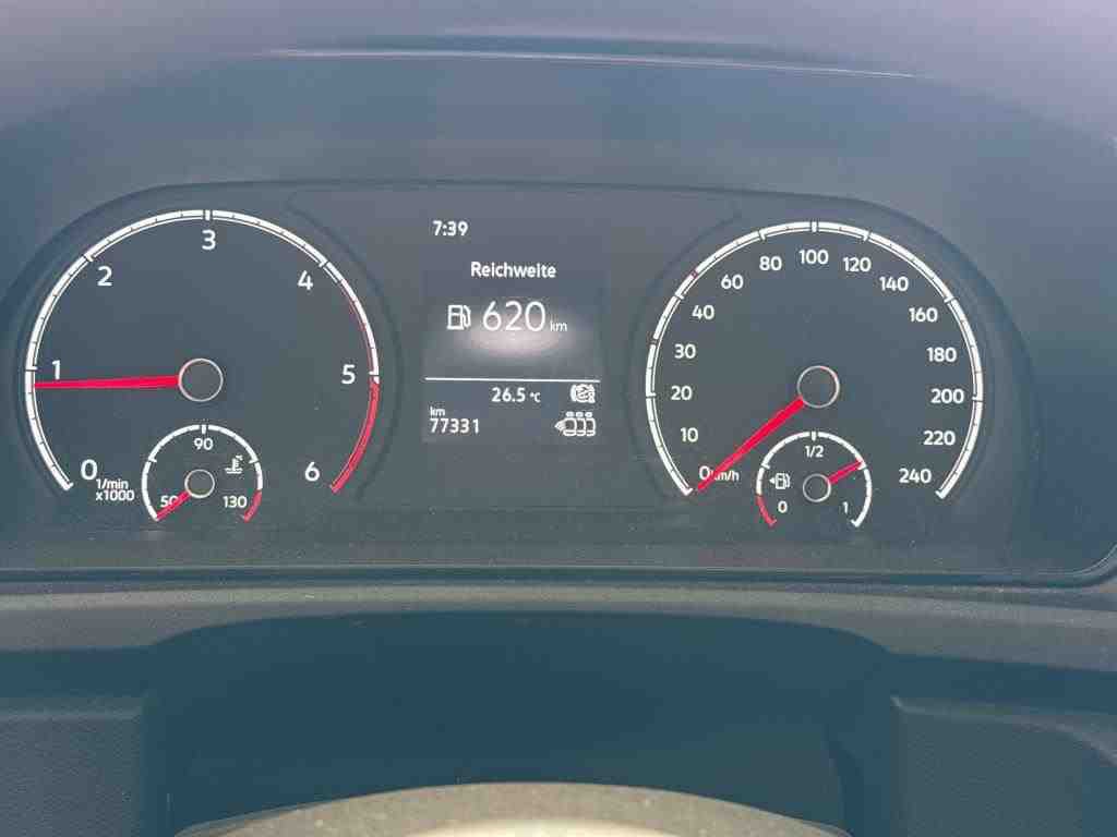 Volkswagen Caddy 2.0 TDI KLIMA RADIO TEMPO MFL DAB 11