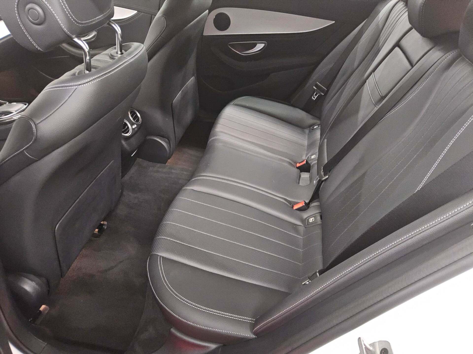 Mercedes-Benz E 300 T de 4M Avantgarde Leder Navi Widescreen 13