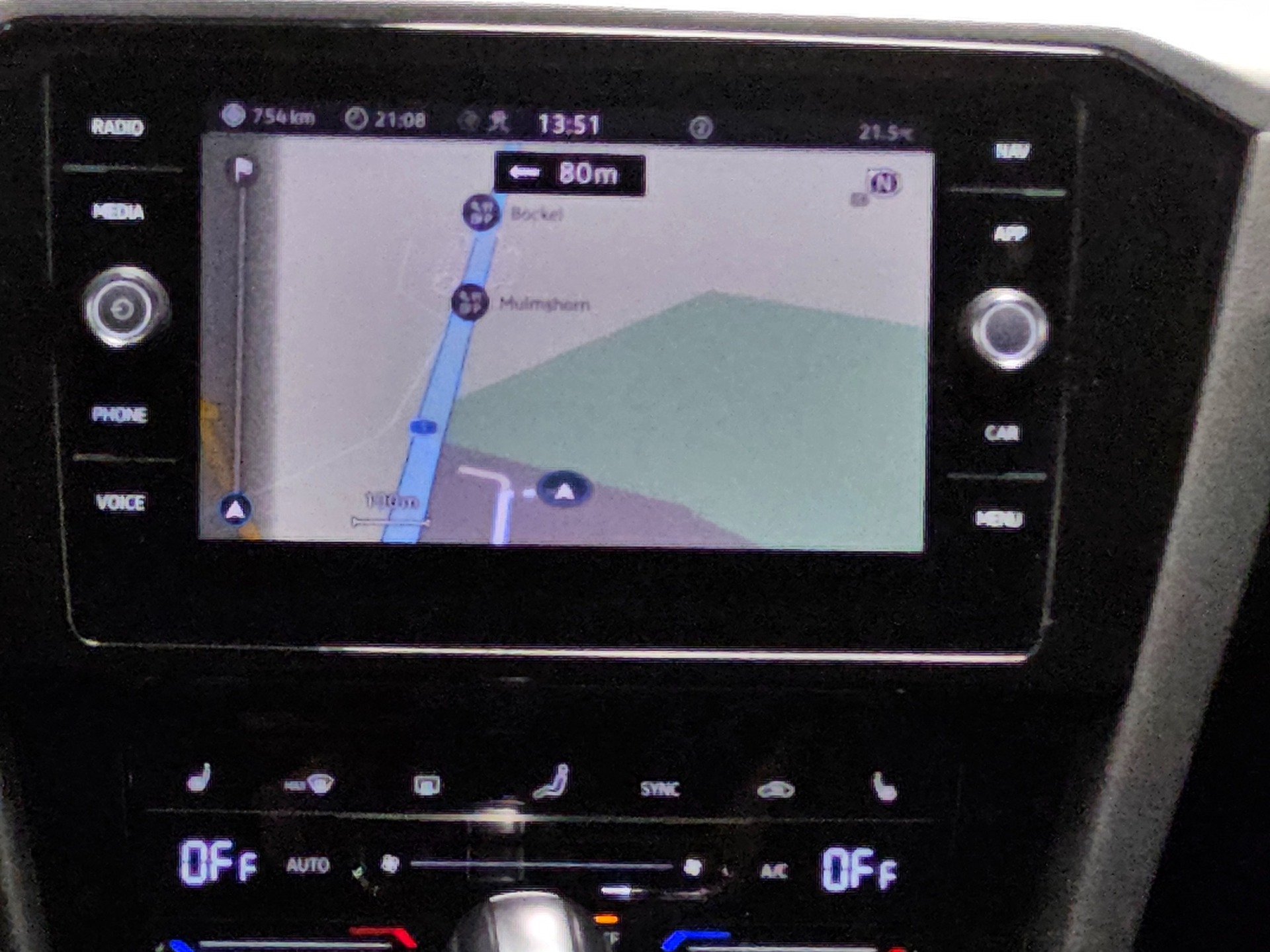 Volkswagen Passat Variant 2.0 TDI Navi LED PDC Shz AHK 7