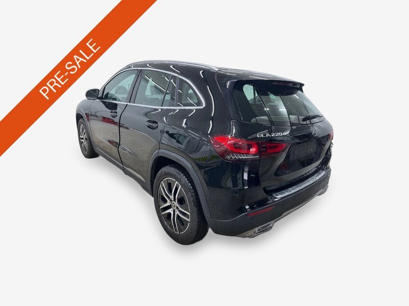 Mercedes-Benz GLA 220 d Progressive NAVI KLIMAAUT LED SHZ PDC 4