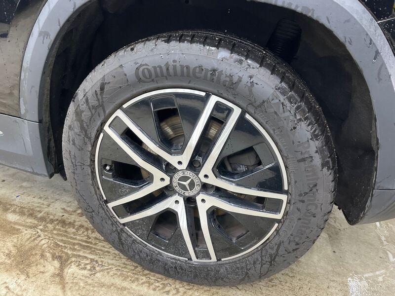 Mercedes-Benz GLA 220 d Progressive NAVI KLIMAAUT LED SHZ PDC 10
