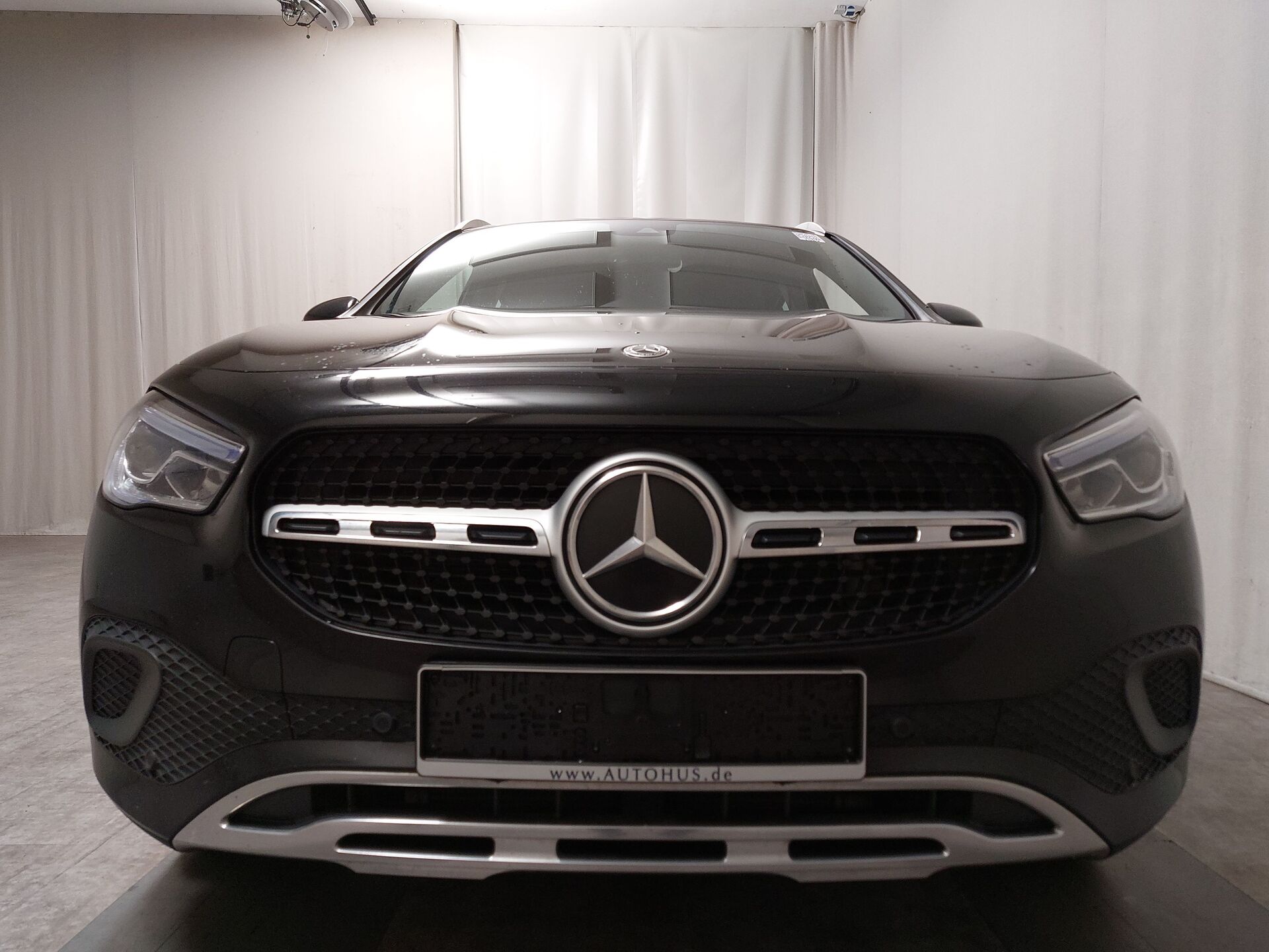 Mercedes-Benz 220 d Progressive NAVI LED AHK RFK SHZ 5